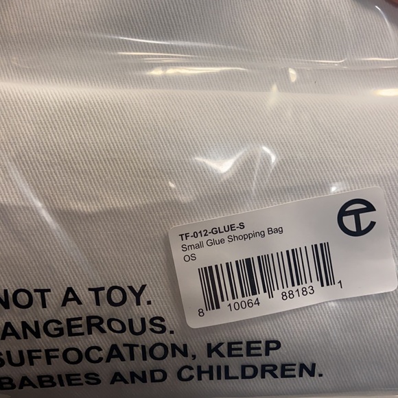 🍈Glue Telfar🍈 - Picture 4 of 4